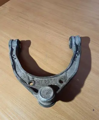 Volkswagen Touareg I Front lower control arm/wishbone