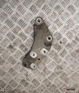 Volkswagen PASSAT B6 Engine mounting bracket 1k0199117