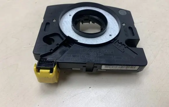 Volkswagen PASSAT B5.5 Steering rack control module 40032502233271105