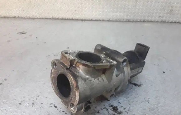 Opel Zafira B EGR valve 722946380
