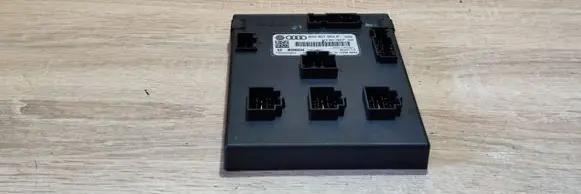 Audi A5 8T 8F Comfort/convenience module 8K0907063P