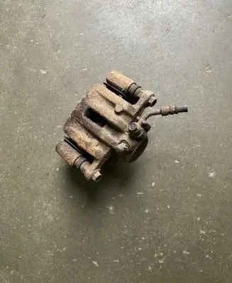 Chevrolet Captiva Rear brake caliper