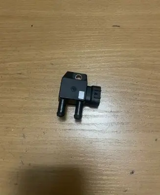 KIA Sorento Exhaust gas pressure sensor 392102A800