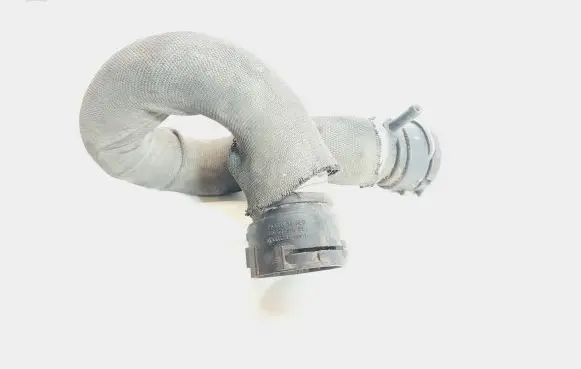 Audi A8 S8 D3 4E Engine coolant pipe/hose 3B0122291K
