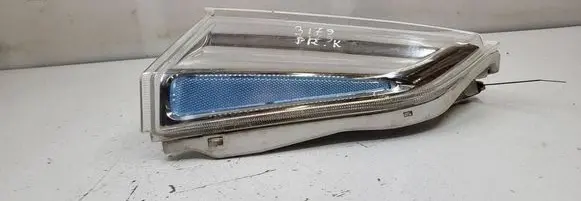 Nissan Leaf I (ZE0) Front indicator light 261853NL0A