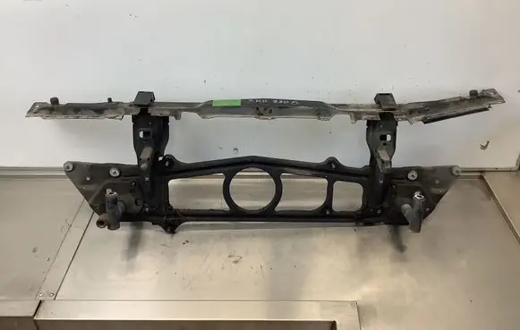 BMW 7 E38 Radiator support slam panel bracket 
