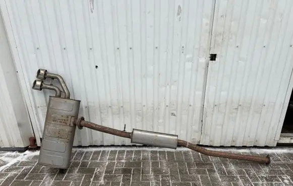 Hyundai Tucson TL Muffler/silencer TLM50 TLC40 U014S1