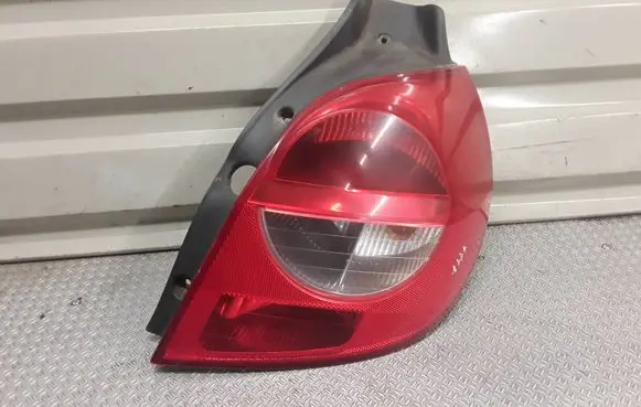 Renault Clio III Rear/tail lights