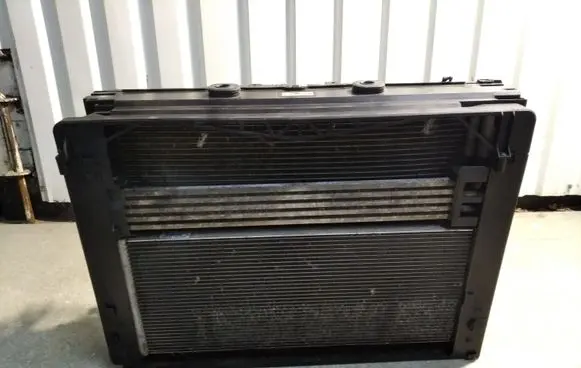 BMW 7 F01 F02 F03 F04 Radiator set 7575395 7602181 7638679