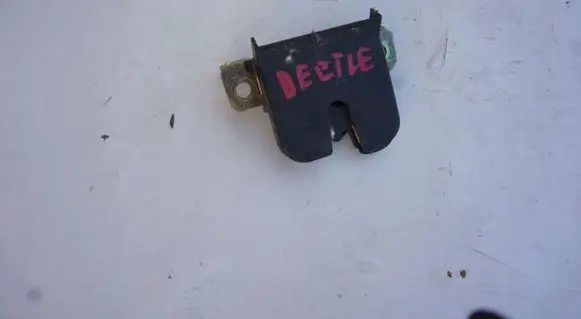 Volkswagen New Beetle Tailgate/trunk/boot lock/catch/latch