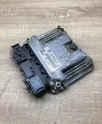 Volkswagen PASSAT B6 Engine control unit/module ECU 03G906021LR 0281013260