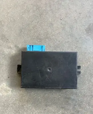 BMW 7 E38 Cruise control unit/module 4123010 65718375497 419712
