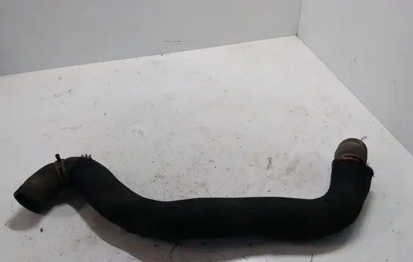 Renault Trafic II (X83) Engine coolant pipe/hose