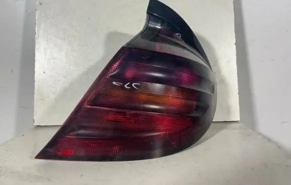 Mercedes-Benz C W203 Rear/tail lights