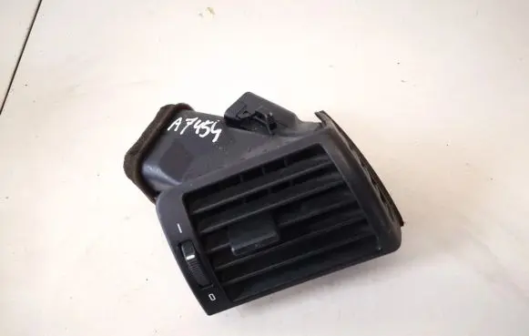 BMW 3 E46 Dash center air vent grill 64228361898 6422-8361898