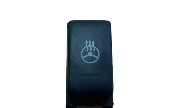 Infiniti QX56 Steering wheel heating switch 