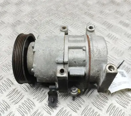 Hyundai Tucson TL Air conditioning (A/C) compressor (pump) 97701D7100