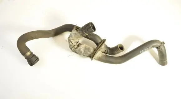 Audi A4 S4 B7 8E 8H Engine coolant pipe/hose 8E1819350M