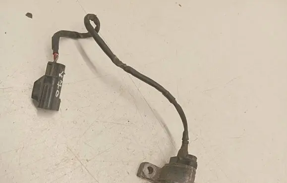 Volvo V70 Crankshaft position sensor 1275599