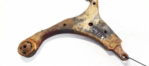 Hyundai i30 Front lower control arm/wishbone
