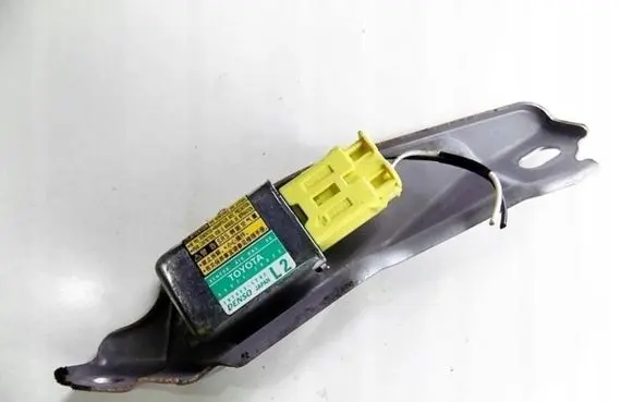 Lexus GS 300 350 430 450H Airbag deployment crash/impact sensor 8983430020