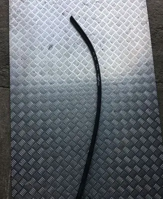 Audi A4 S4 B7 8E 8H Engine compartment rubber 8E0823723B 8E0823723