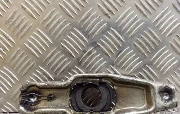 Volkswagen Transporter - Caravelle T4 Clutch release arm fork 