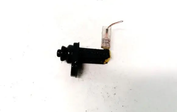 Audi A4 S4 B5 8D Front door sensor 8d0947561