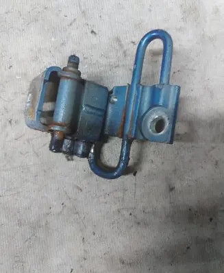 Front door lower hinge