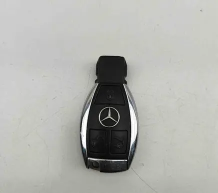 Mercedes-Benz E A207 Ignition key/card A2319054300