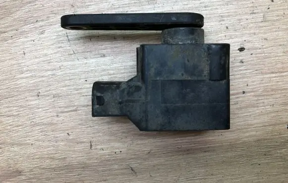 Mercedes-Benz E W211 Headlight/headlamp level sensor A0105427717