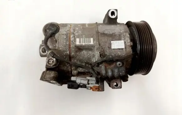 Nissan Qashqai Air conditioning (A/C) compressor (pump) 926004EB0A