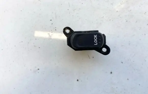 Mazda 3 I Central locking switch button 