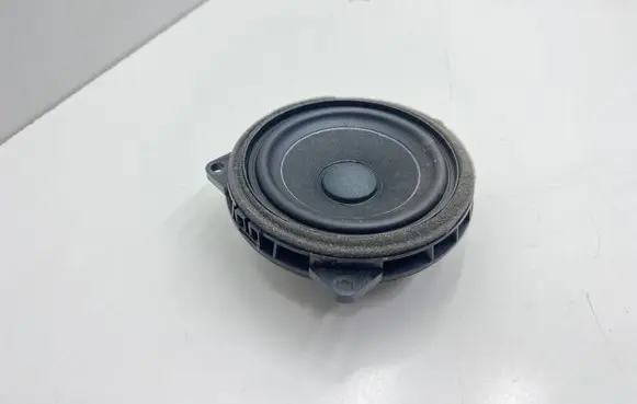 BMW 2 F44 Front door speaker 2622803 10597510