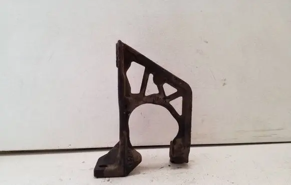 Mercedes-Benz Vito Viano W447 Muffler mount bracket/holder