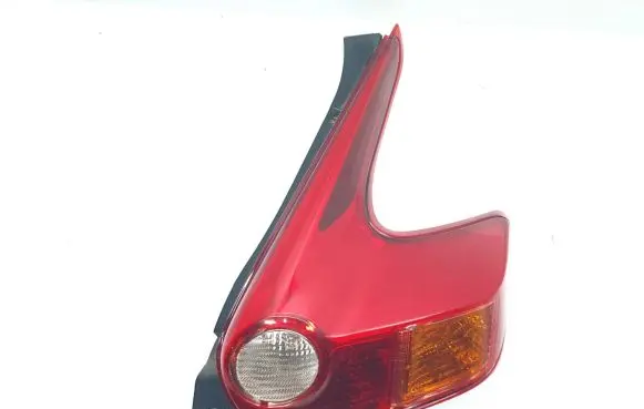 Nissan Juke I F15 Rear/tail lights