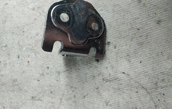Ford Galaxy Front door lock loop/hook striker 6G91R21982AAB