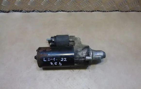 Mercedes-Benz E A207 Starter motor 0061616201