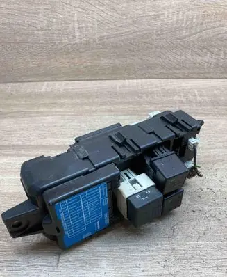 Volvo S40, V40 Fuse box set 30807016