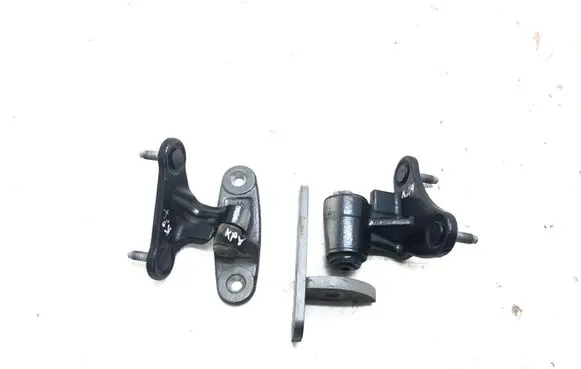 Mercedes-Benz C W204 Front door hinge set 