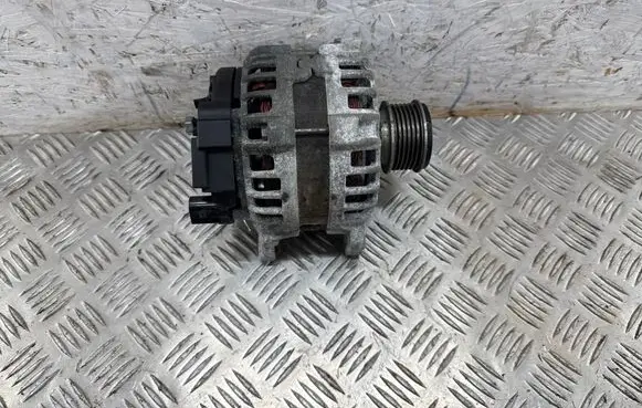 Skoda Fabia Mk3 (NJ) Generator/alternator 04B903023B F000BL08E2
