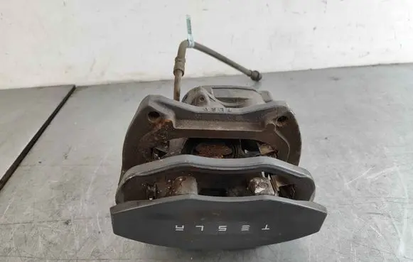 Tesla Model S Rear brake caliper 109742000A