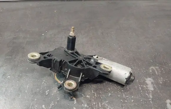 Volkswagen PASSAT B5 Rear window wiper motor 3B9955711C