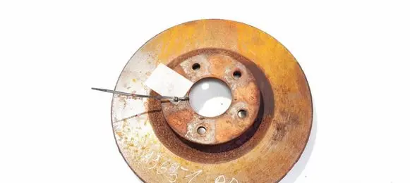Infiniti FX Front brake disc ventiliuojamas