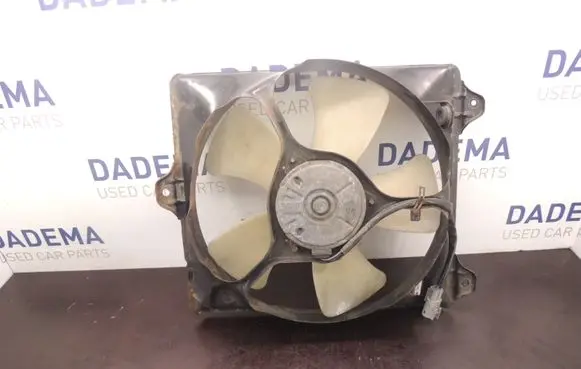Toyota Avensis T220 Electric radiator cooling fan D206
