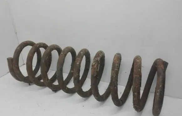 Jeep Cherokee Front coil spring