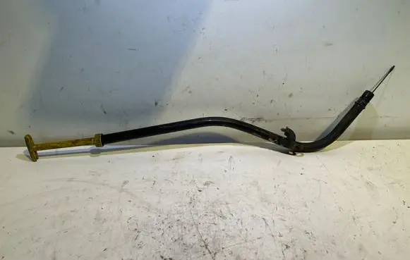 Chrysler 300M Oil level dip stick 