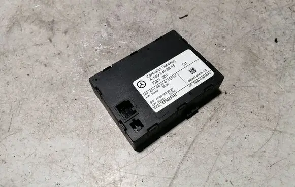 Mercedes-Benz A W169 Gateway control module A1695403945
