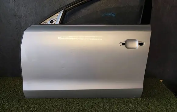 Audi A8 S8 D4 4H Front door