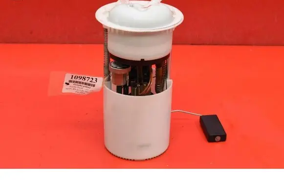 Suzuki Swift I In-tank fuel pump 1510062J01